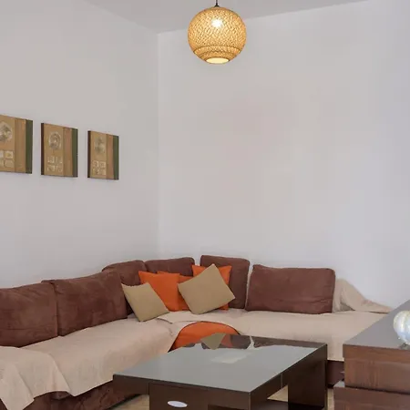 Arezina's شقة Vromolithos