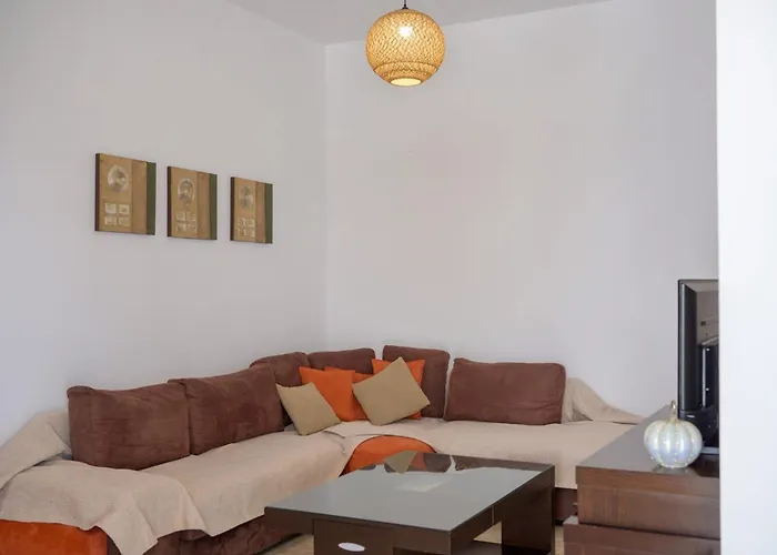 Arezina's Lejlighed Vromolithos